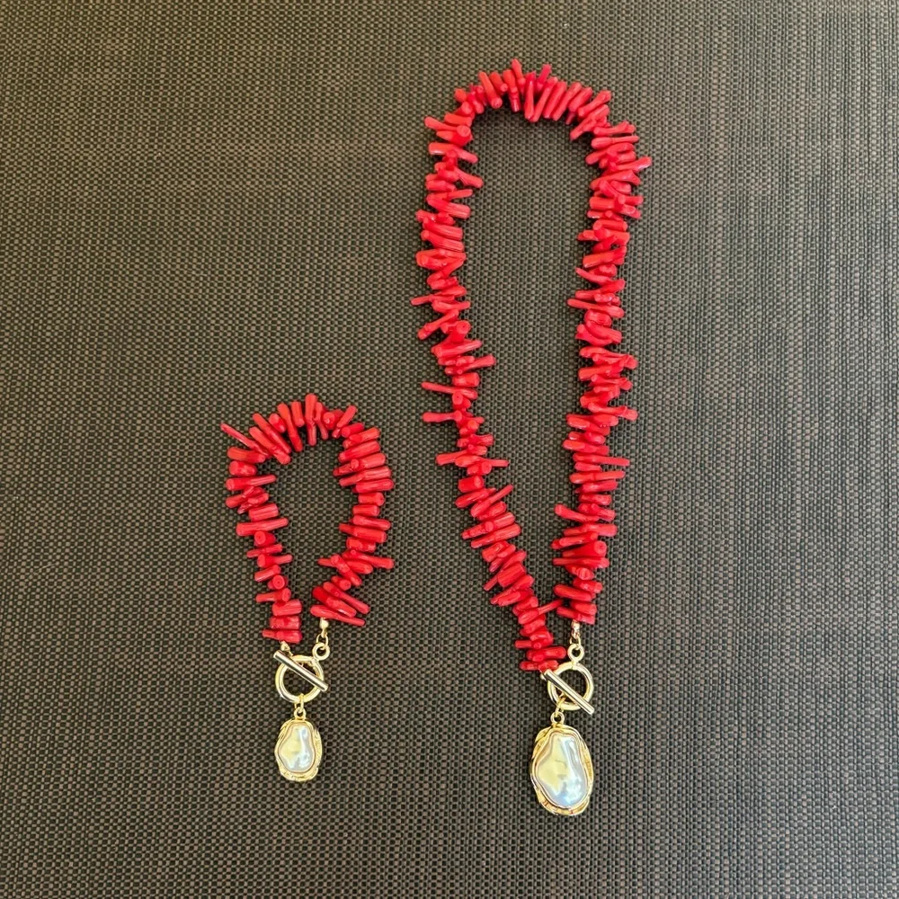 New Red Coral and Gold Faux Pearl Necklace and Bracelet Set - Picture 6 of 15